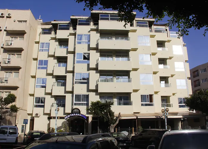 New Farah Hotel